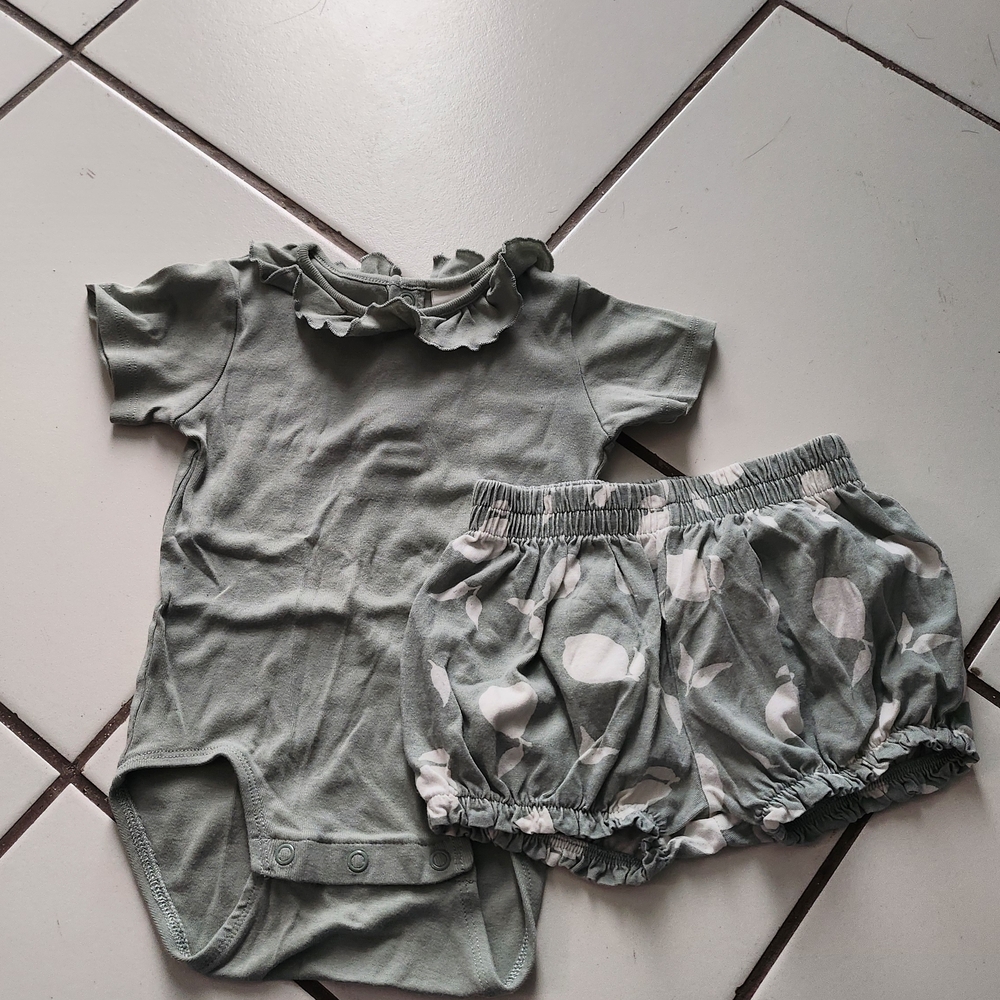 H&M Sage Green Ruffle Collar Romper with Printed Bloomers